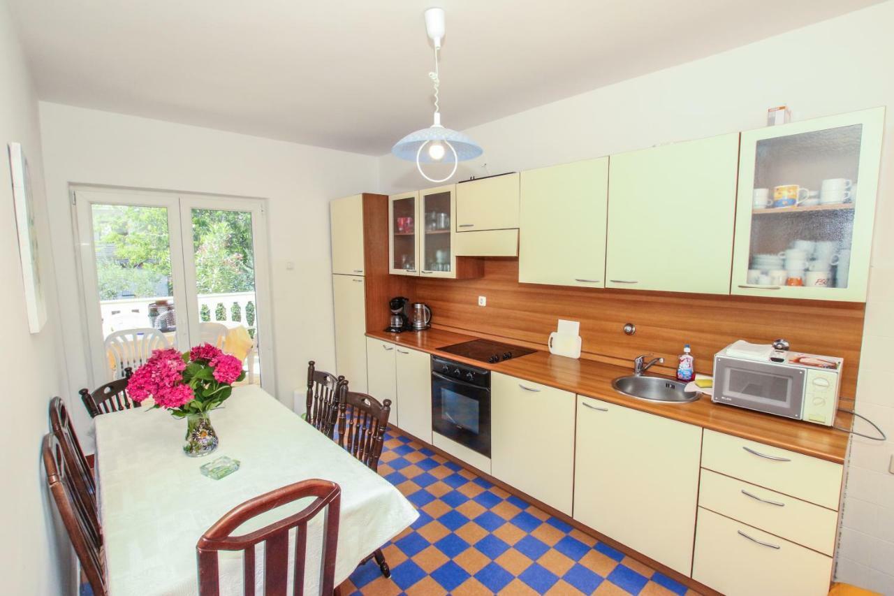 Appartamento Apartman Mila Porec Esterno foto